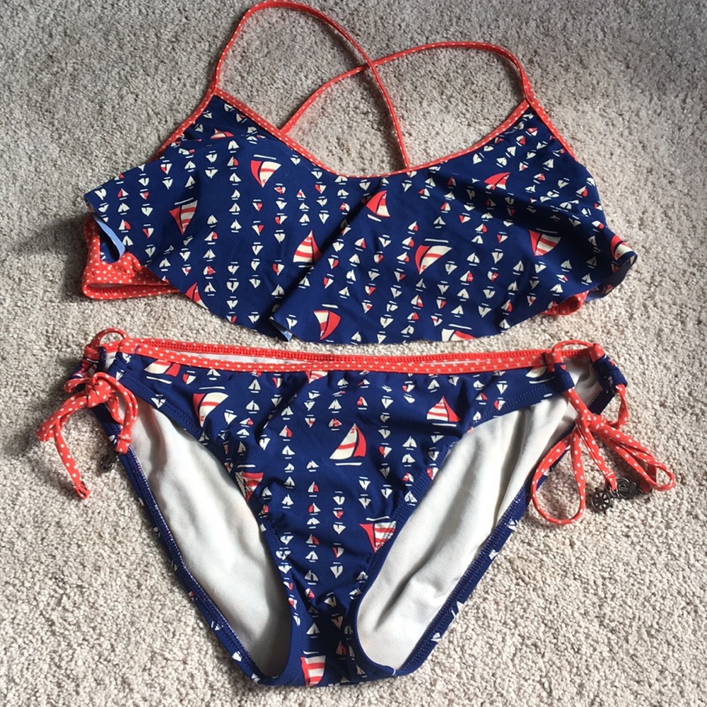 Sperry’s Two Piece